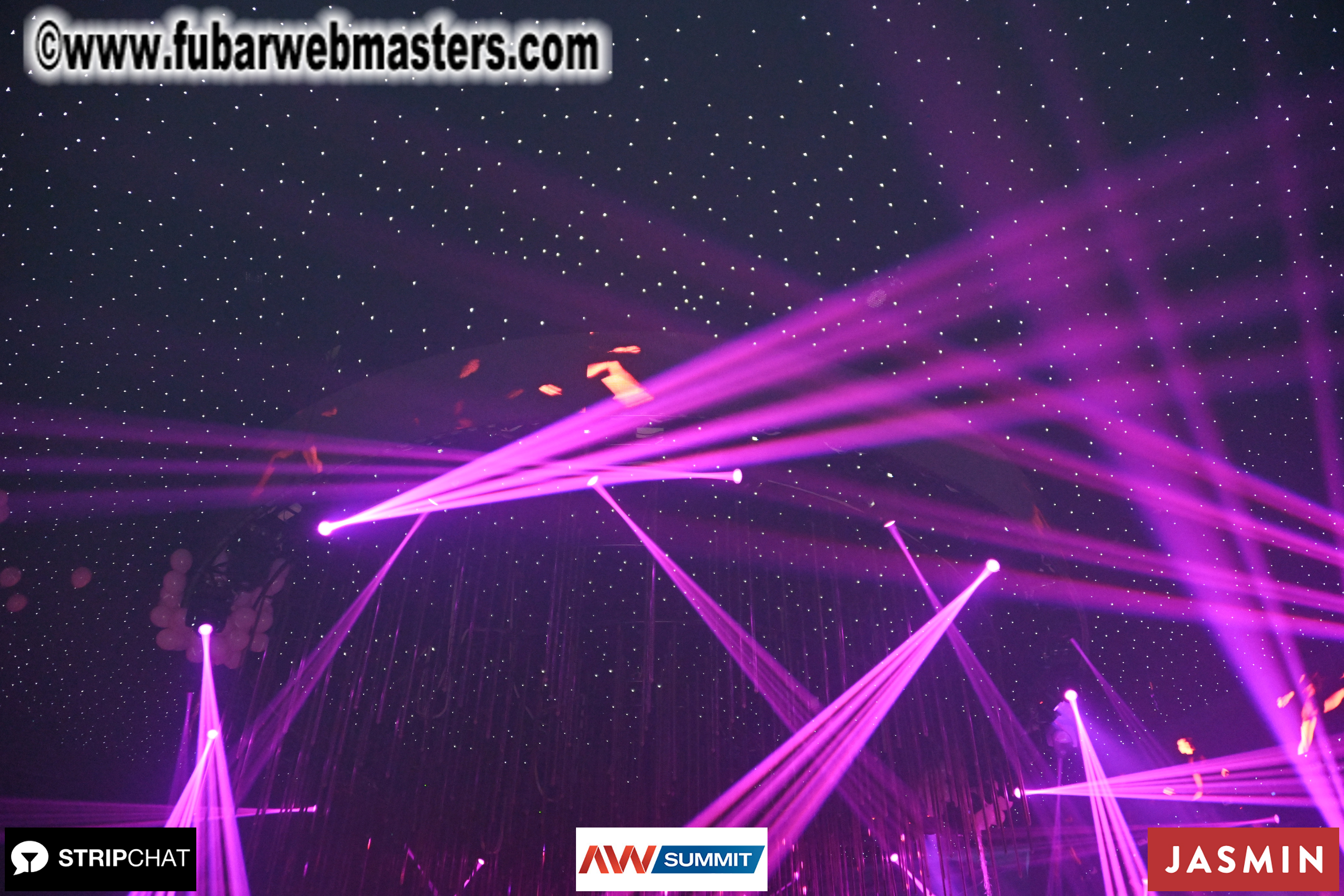 Pink Paradise by BongaCams